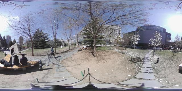 全景北影｜手机也能玩VR，旋转手机看720°全景北影校园！